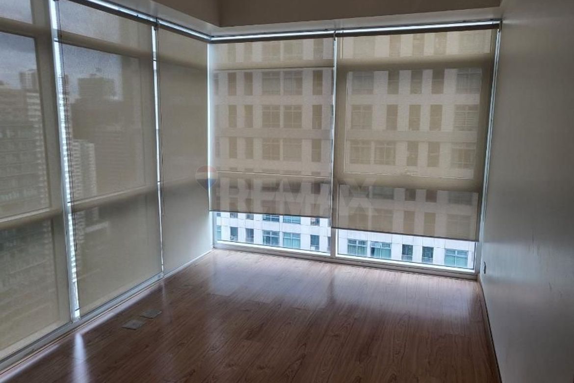 3 Bedroom Condo for Sale in Madison Park West, BGC, Taguig – photo 7