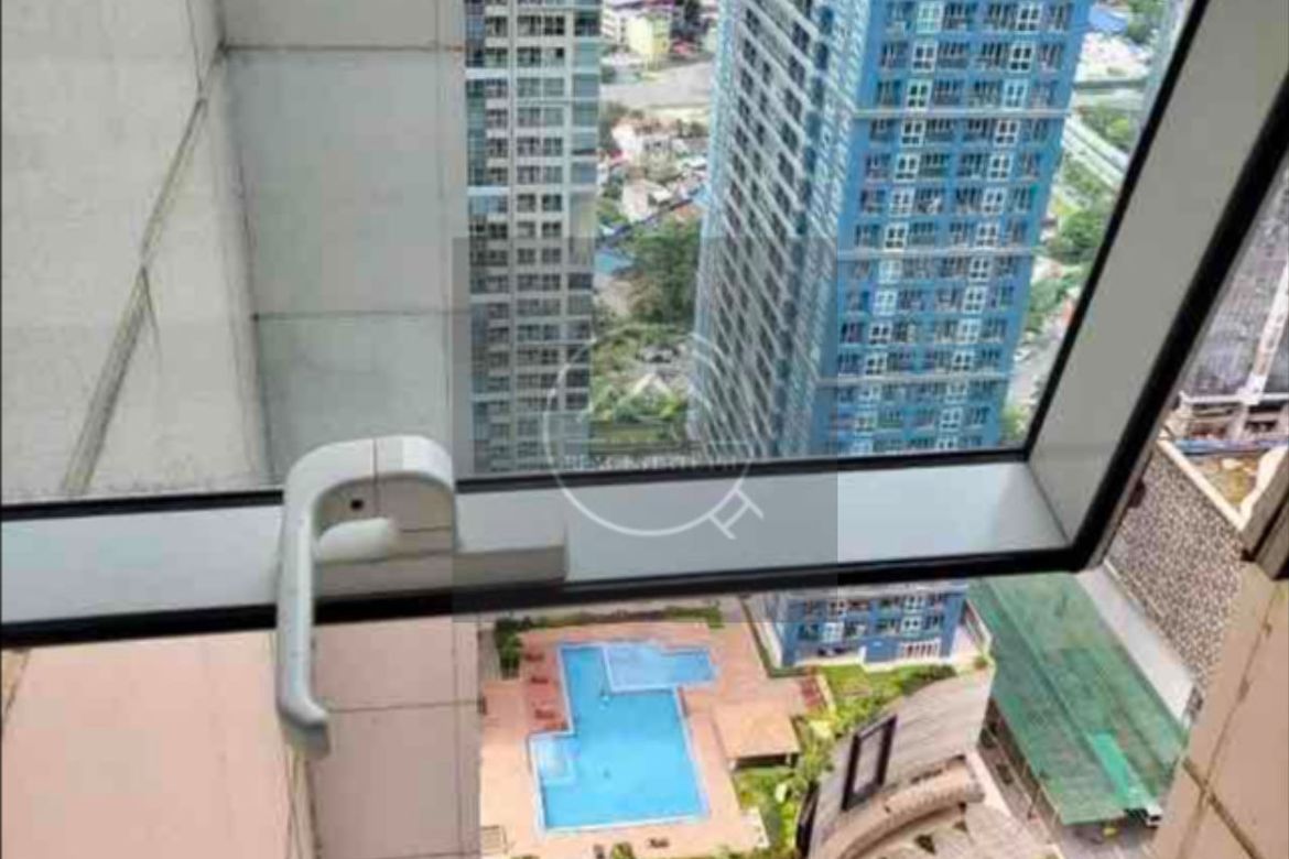 3 Bedroom Condo for Sale in Madison Park West, BGC, Taguig – photo 10