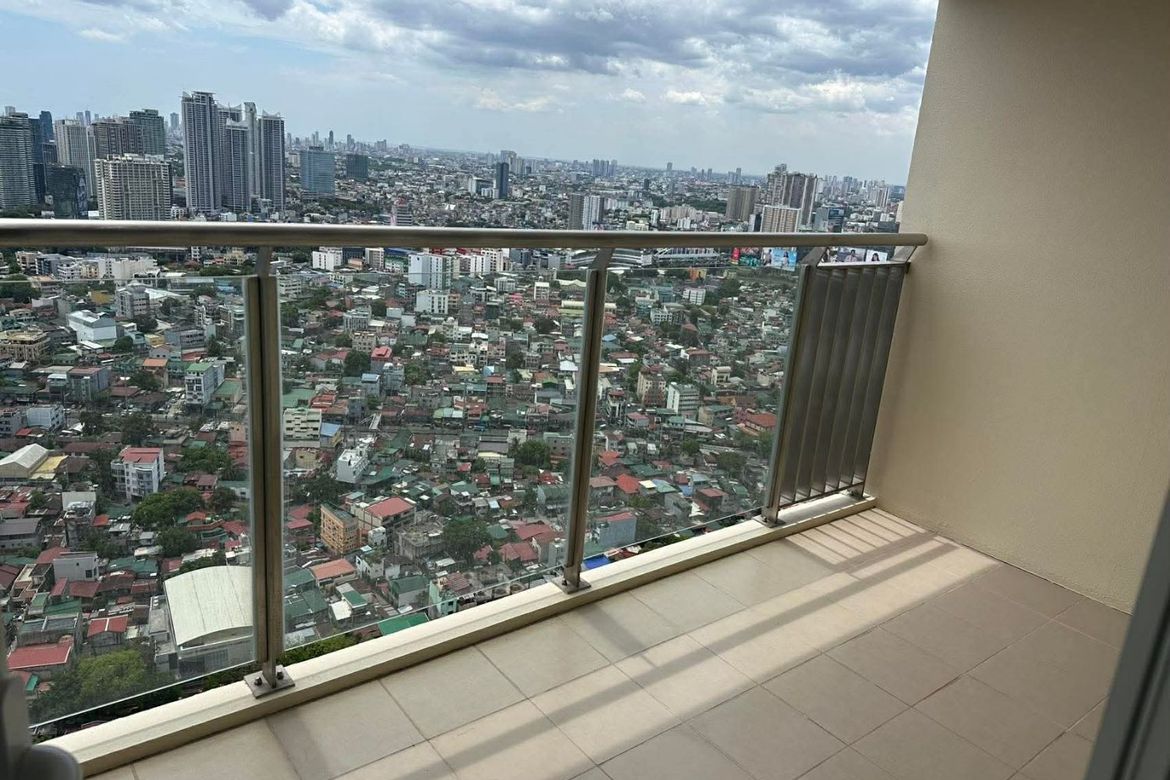 3 Bedroom Condo for Sale in Madison Park West, BGC, Taguig – photo 2
