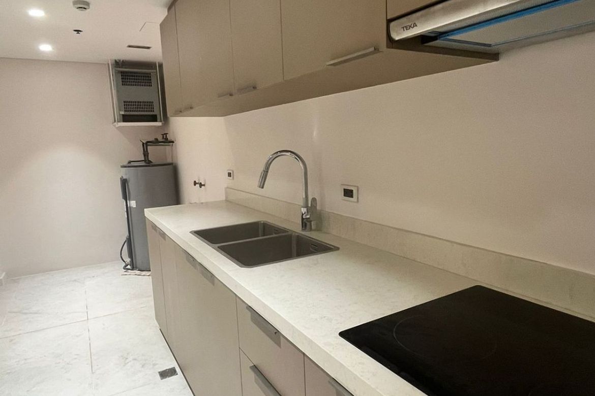 3 Bedroom Condo for Sale in One Roxas Triangle Tower, Urdaneta, Makati City near MRT-3 Buendia – photo 6