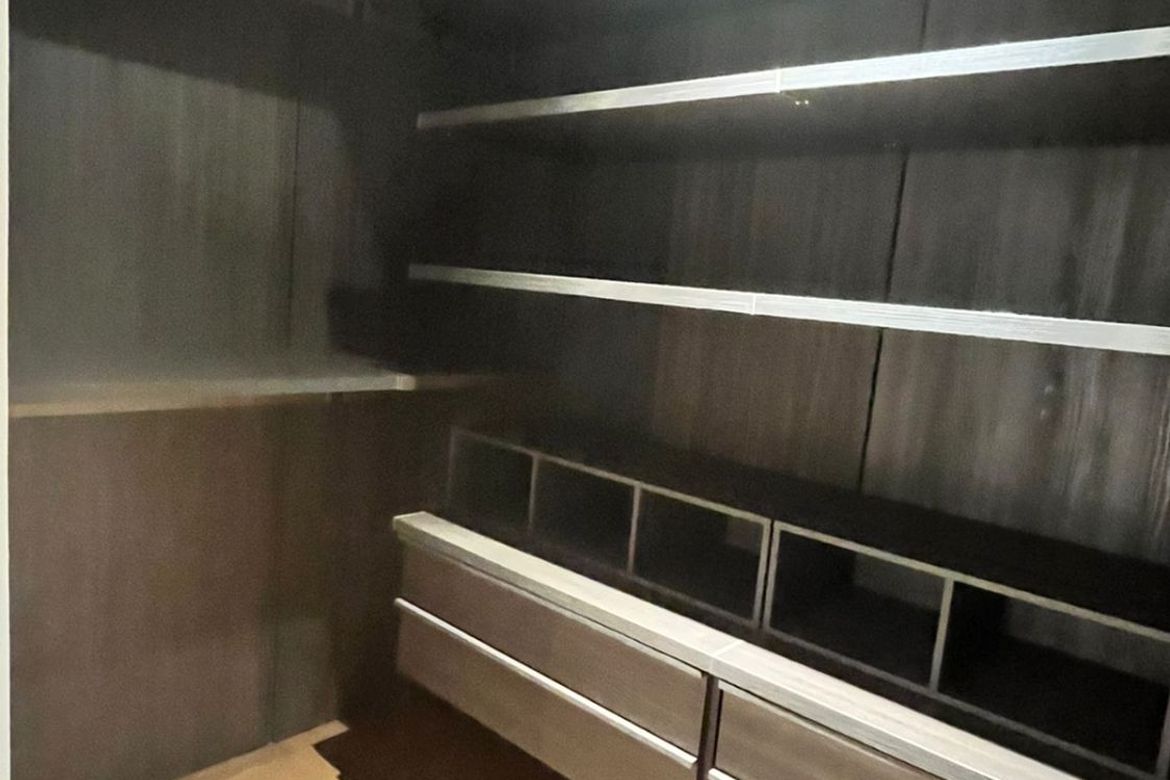 3 Bedroom Condo for Sale in One Roxas Triangle Tower, Urdaneta, Makati City near MRT-3 Buendia – photo 11