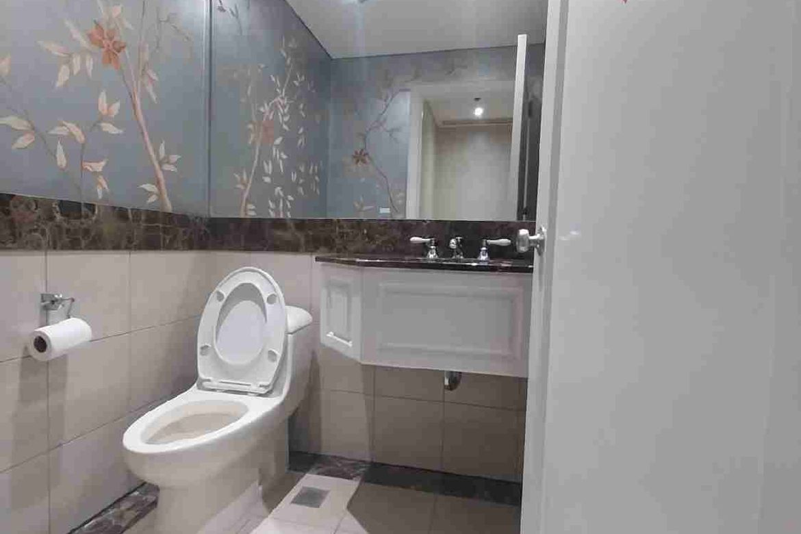 3 Bedroom Condo for Sale in One Roxas Triangle Tower, Urdaneta, Makati City near MRT-3 Buendia – photo 13