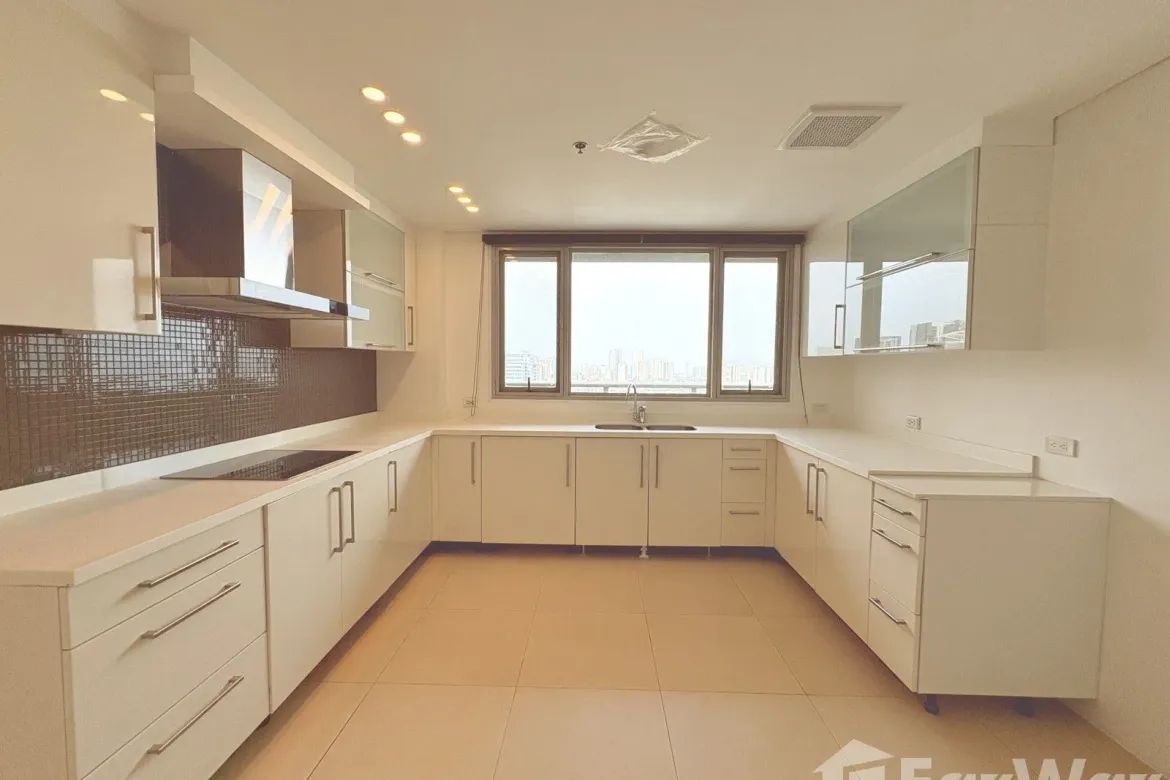 3 Bedroom Condo for Sale in One Serendra, BGC, Taguig – photo 13