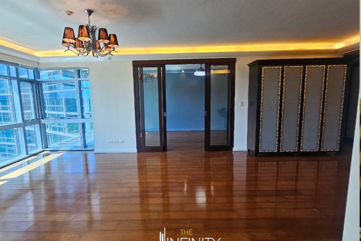 3 Bedroom Condo for Sale in Pacific Plaza Towers, BGC, Taguig