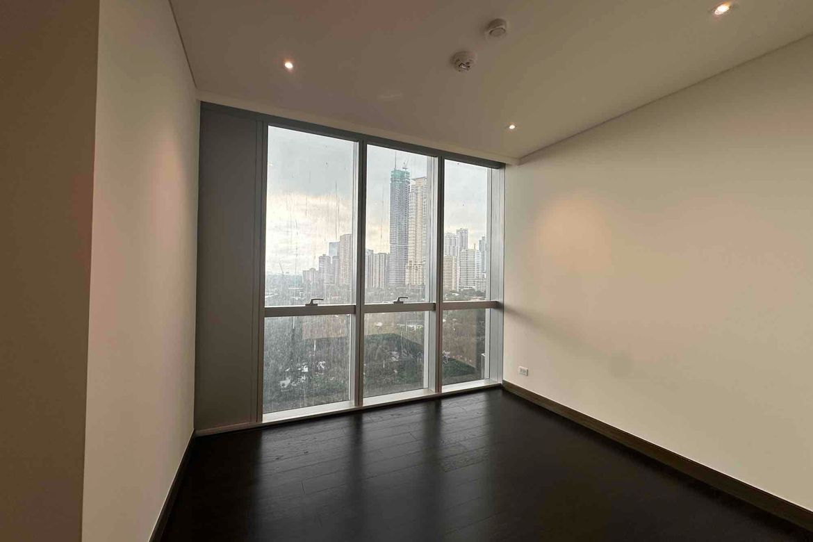 3 Bedroom Condo for Sale in Park Central Towers, Urdaneta, Makati City near MRT-3 Ayala – photo 12