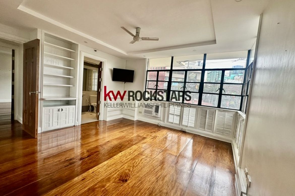 3 Bedroom Condo for Sale in Poblacion, Makati City – photo 11
