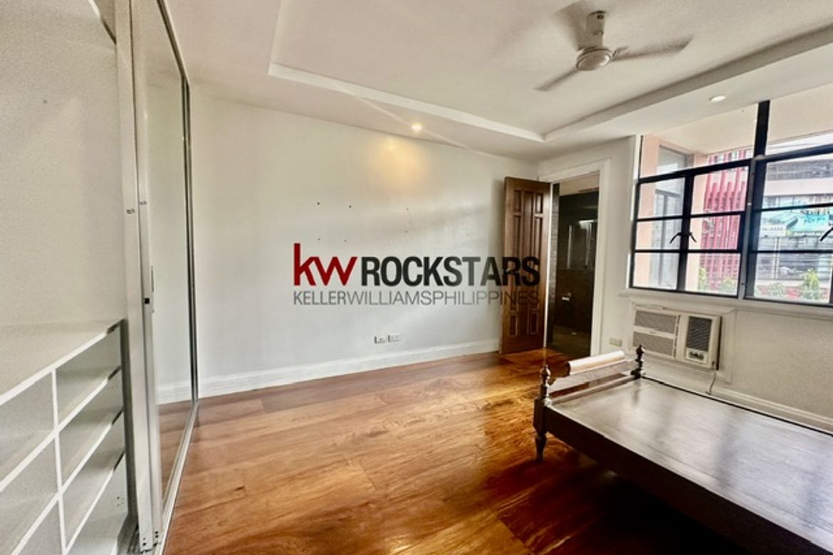 3 Bedroom Condo for Sale in Poblacion, Makati City – photo 16