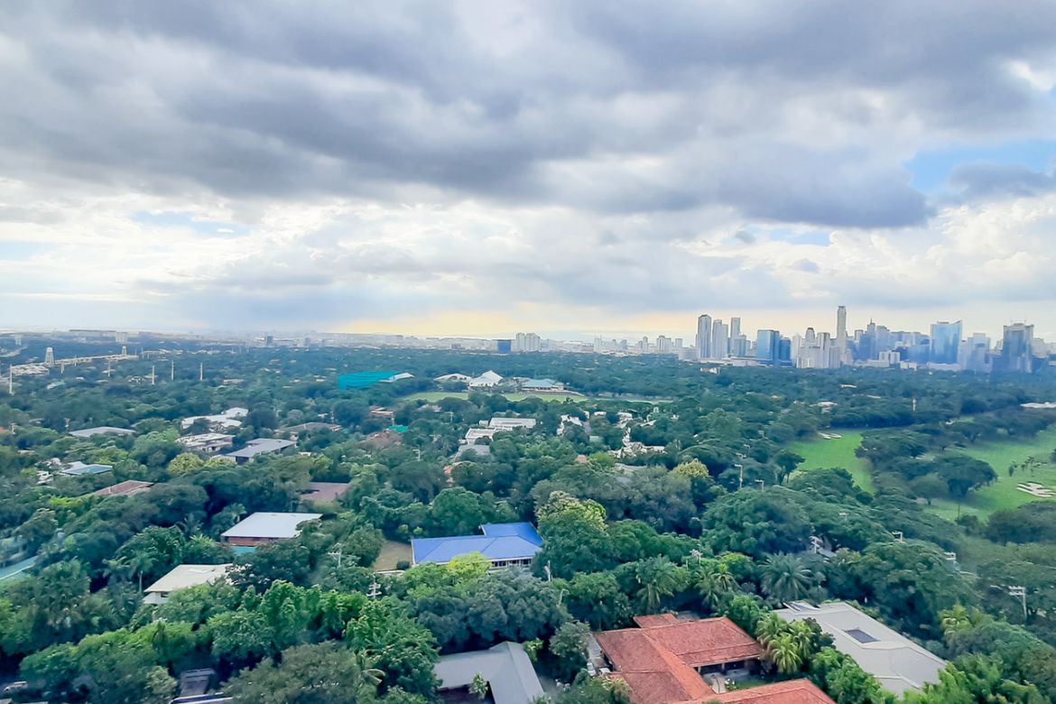 3 Bedroom Condo for Sale in Regent Parkway, BGC, Taguig – photo 3