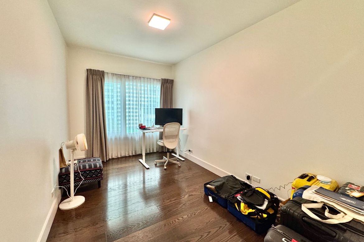 3 Bedroom Condo for Sale in Rockwell, Makati City – photo 8