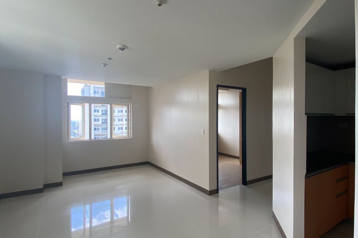 3 Bedroom Condo for Sale in San Antonio Residence, San Antonio, Makati City – photo 2