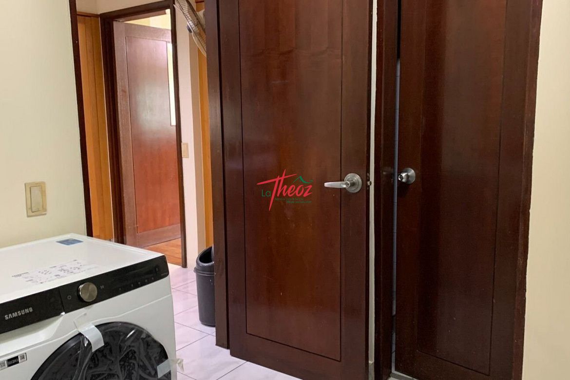 3 Bedroom Condo for Sale in San Lorenzo, Makati City near MRT-3 Ayala – photo 13