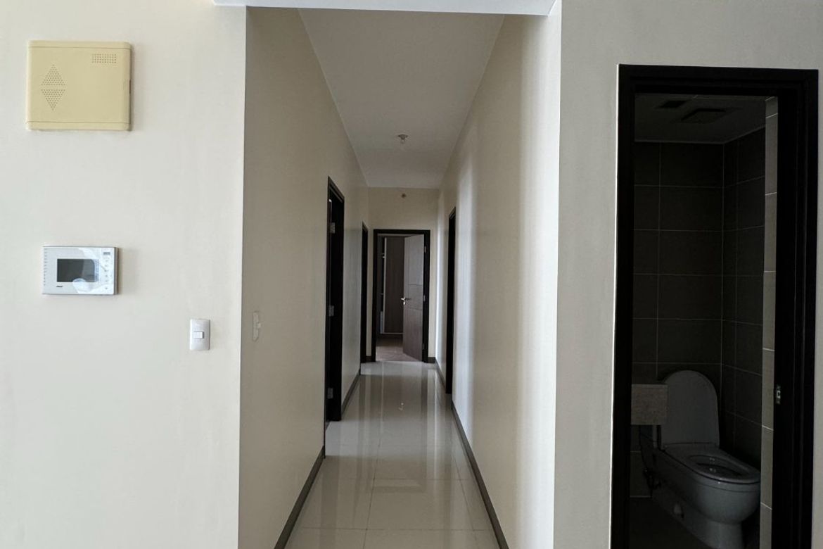 3 Bedroom Condo for Sale in St. Moritz Private Estate, BGC, Taguig – photo 4