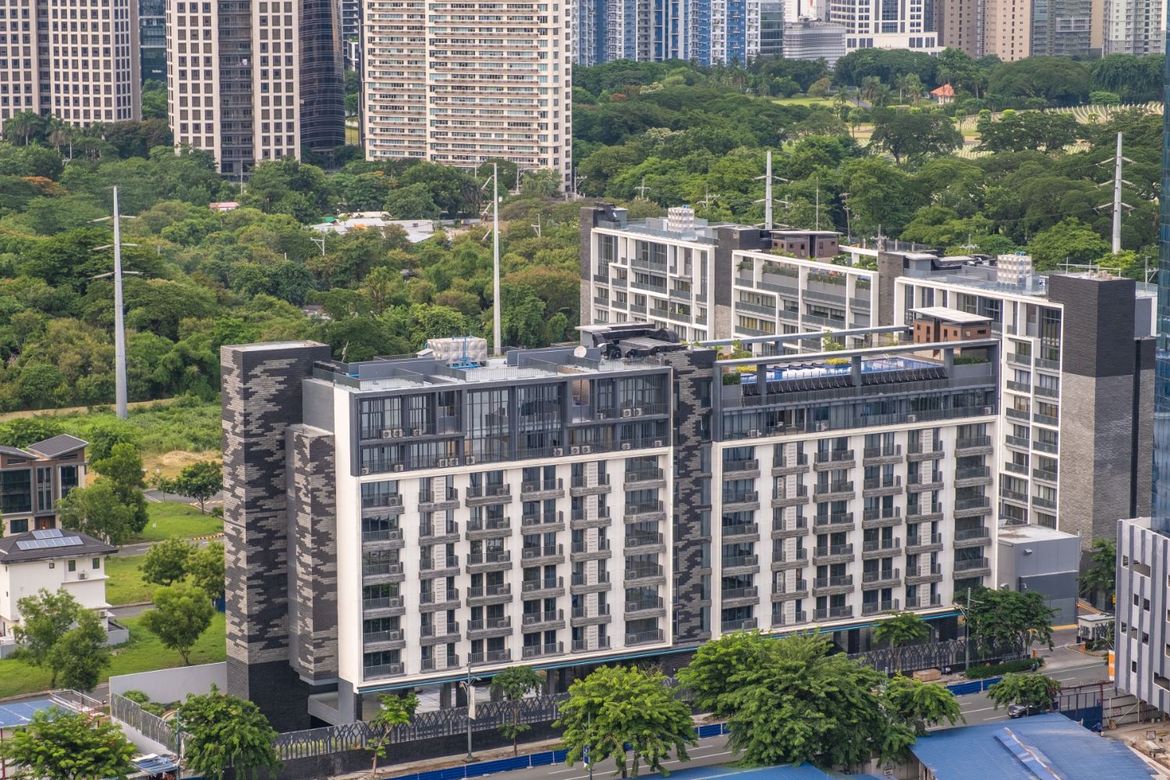 3 Bedroom Condo for Sale in St. Moritz Private Estate, BGC, Taguig – photo 11