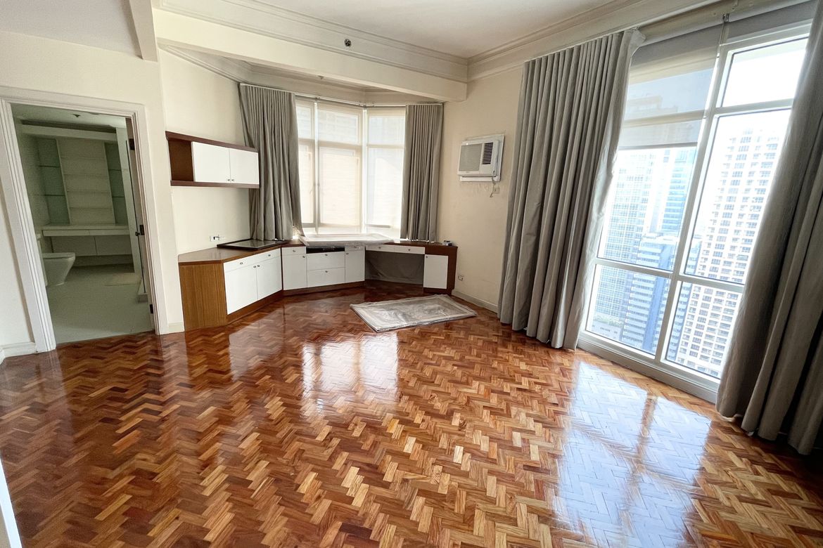 3 Bedroom Condo for Sale in The Regency at Salcedo, Bel-Air, Makati City – photo 4