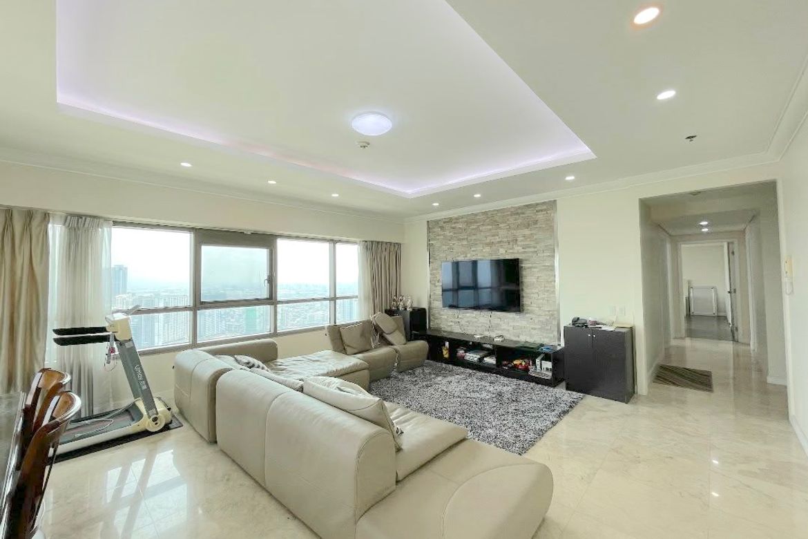 3 Bedroom Condo for Sale in The Residences at Greenbelt, San Lorenzo, Makati City near MRT-3 Ayala