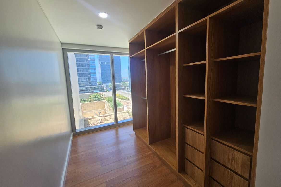 3 Bedroom Condo for Sale in The Seasons Residences, BGC, Taguig – photo 3
