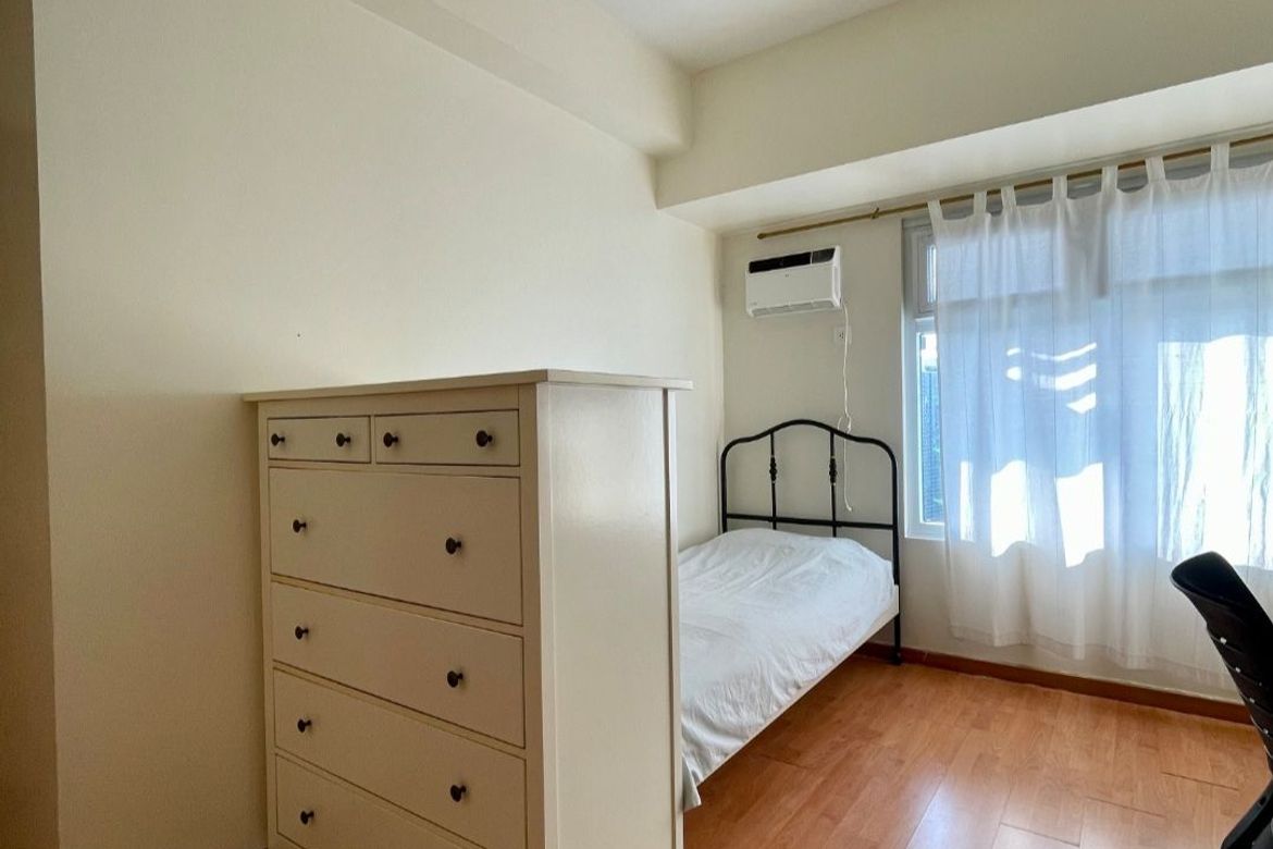 3 Bedroom Condo for Sale in The Trion Towers, BGC, Taguig – photo 6