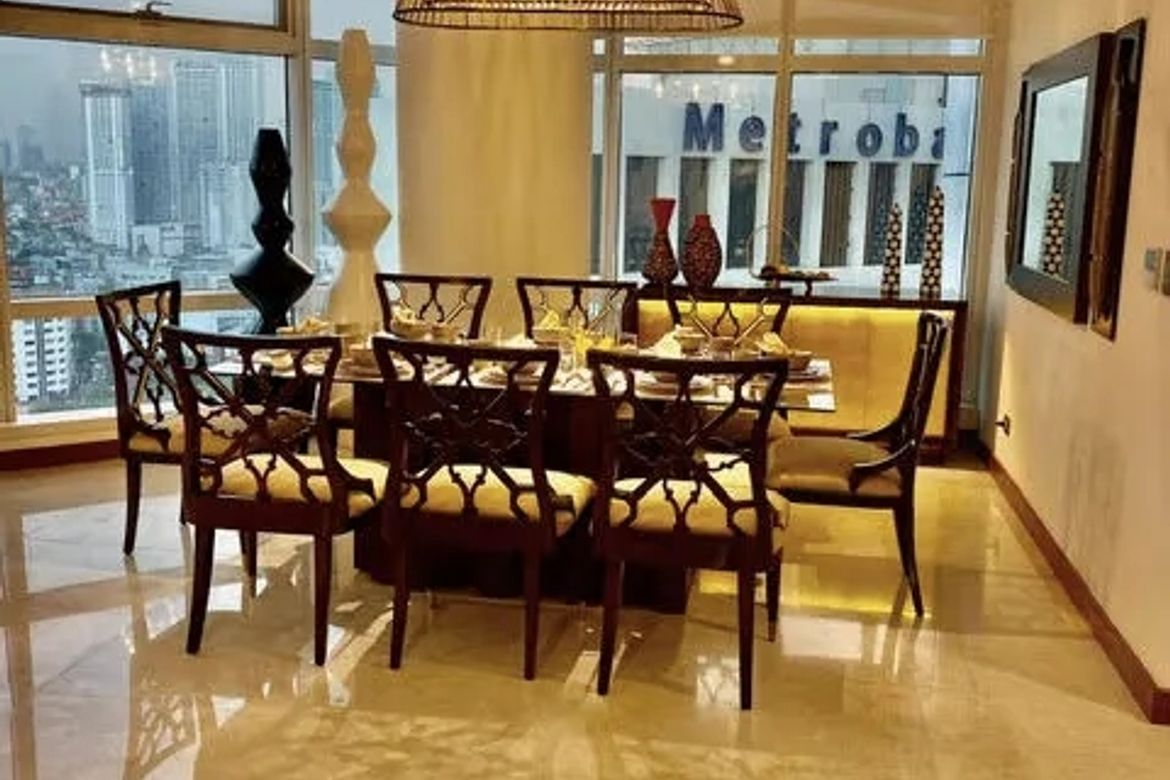 3 Bedroom Condo for Sale in Two Roxas Triangle, Urdaneta, Makati City near MRT-3 Buendia – photo 13