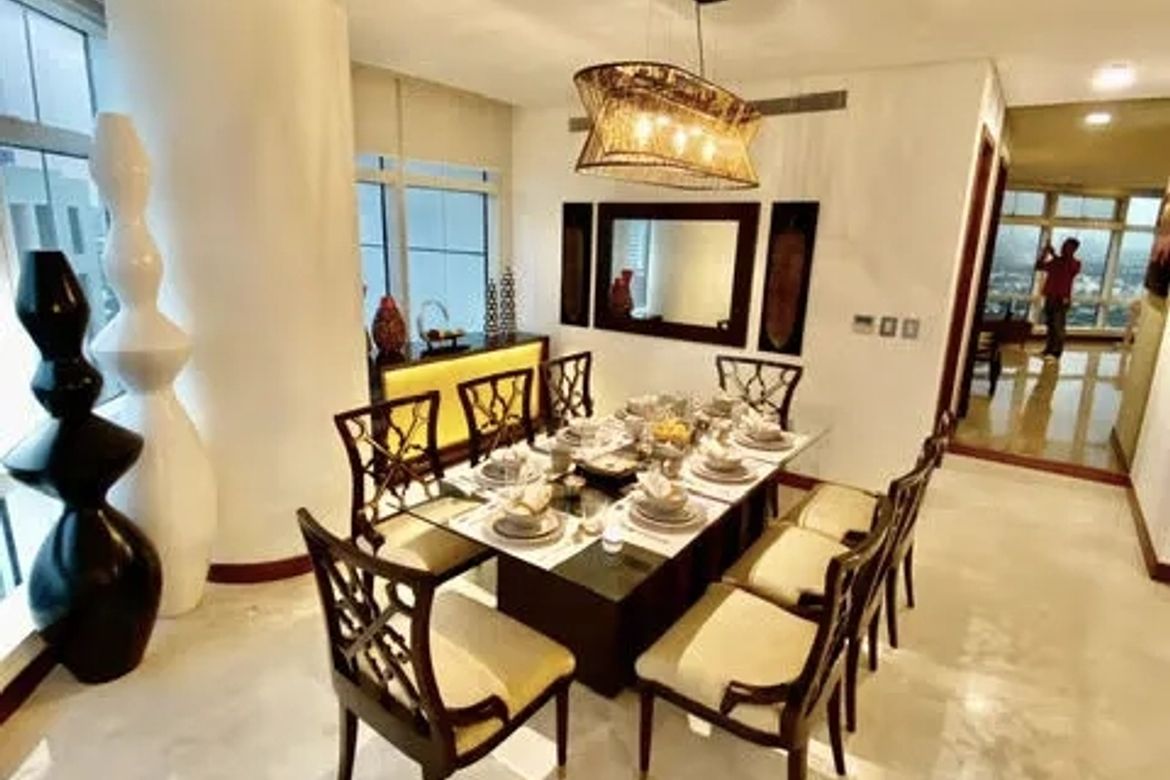 3 Bedroom Condo for Sale in Two Roxas Triangle, Urdaneta, Makati City near MRT-3 Buendia – photo 14