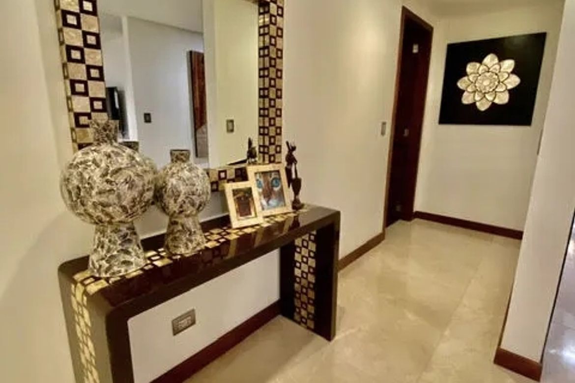 3 Bedroom Condo for Sale in Two Roxas Triangle, Urdaneta, Makati City near MRT-3 Buendia – photo 15
