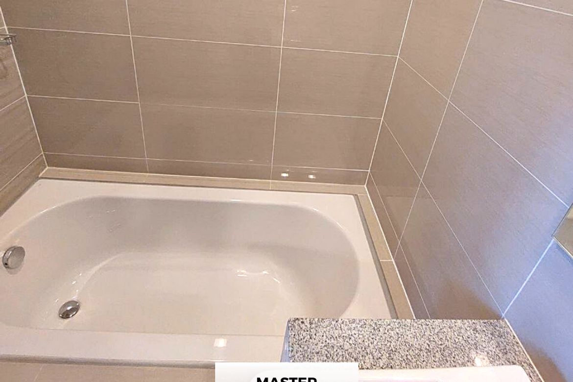 3 Bedroom Condo for Sale in Uptown Parksuites, BGC, Taguig – photo 6
