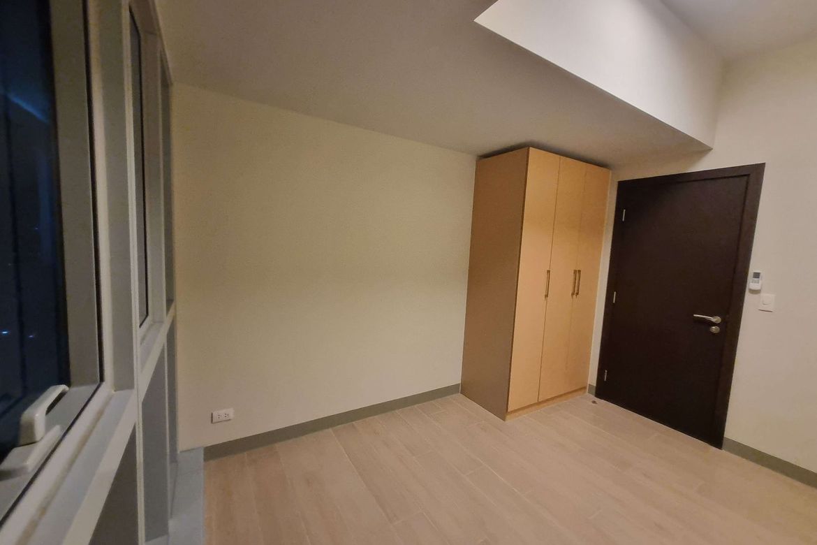 3 Bedroom Condo for Sale in Uptown Parksuites, BGC, Taguig – photo 8