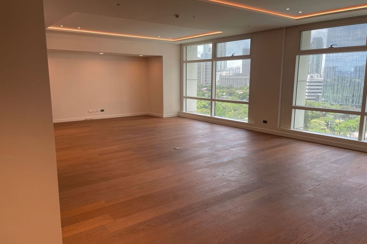 3 Bedroom Condo for Sale in Urdaneta, Makati City near MRT-3 Buendia – photo 4