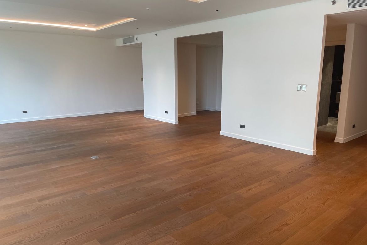 3 Bedroom Condo for Sale in Urdaneta, Makati City near MRT-3 Buendia – photo 13