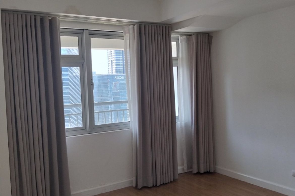 3 Bedroom Condo for Sale in Verve Residences, BGC, Taguig – photo 3