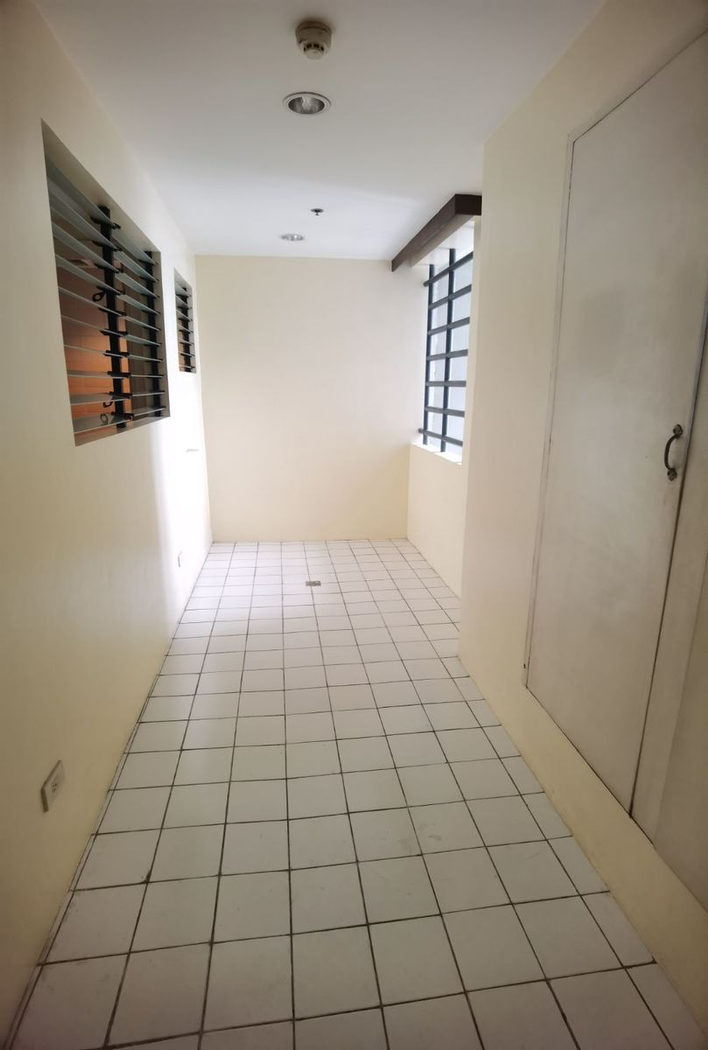 3-Bedroom Corner Condo Unit for Sale in One Balete, New Manila, Quezon City – photo 34