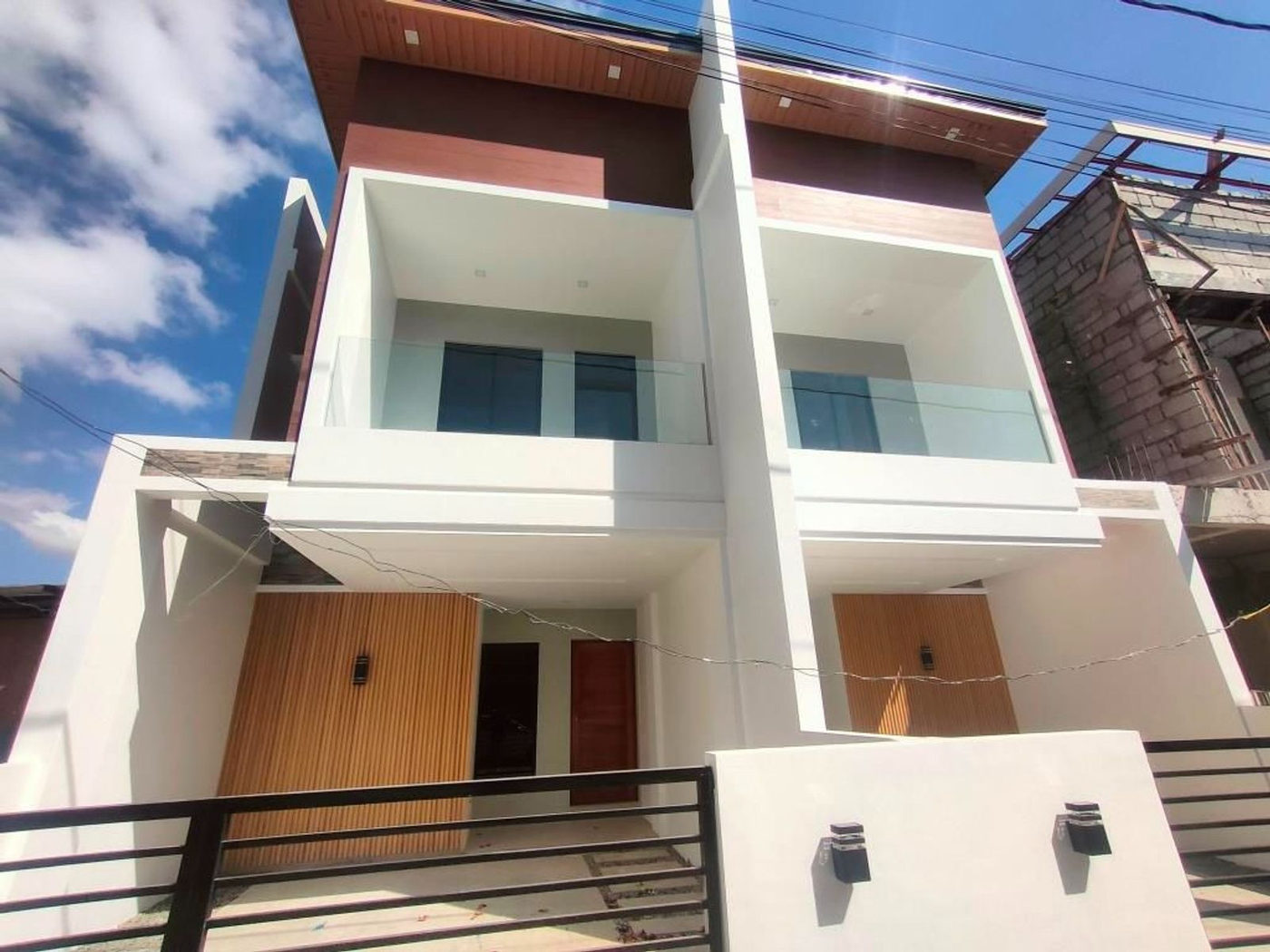 3-Bedroom House and Lot for Sale in Molino III, Bacoor, Cavite – photo 2
