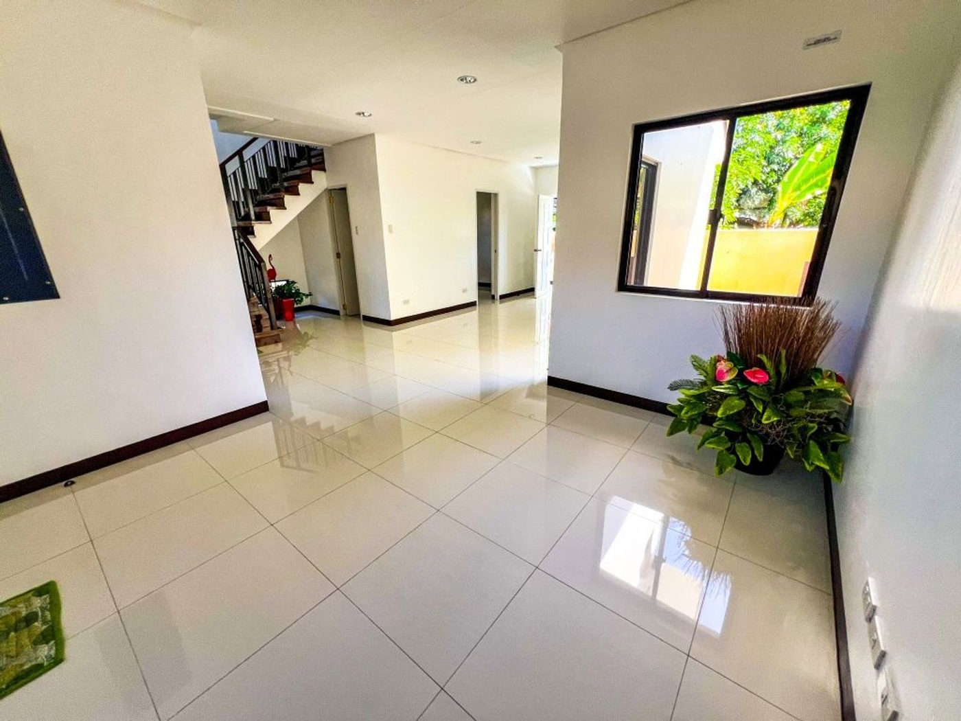 3-Bedroom House and Lot for Sale in The Grand Parkplace Village, Anabu I-B, Imus, Cavite – photo 4
