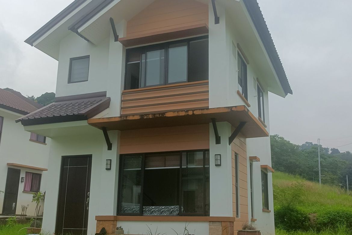 3 Bedroom House for Sale in Amarilyo Crest Residences, Dolores, Taytay, Rizal – photo 8