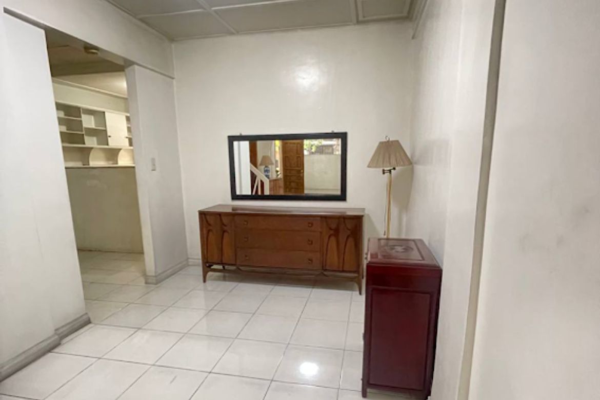 3 Bedroom House for Sale in Centuria Medical Makati, Guadalupe Viejo, Makati City near MRT-3 Guadalupe – photo 7