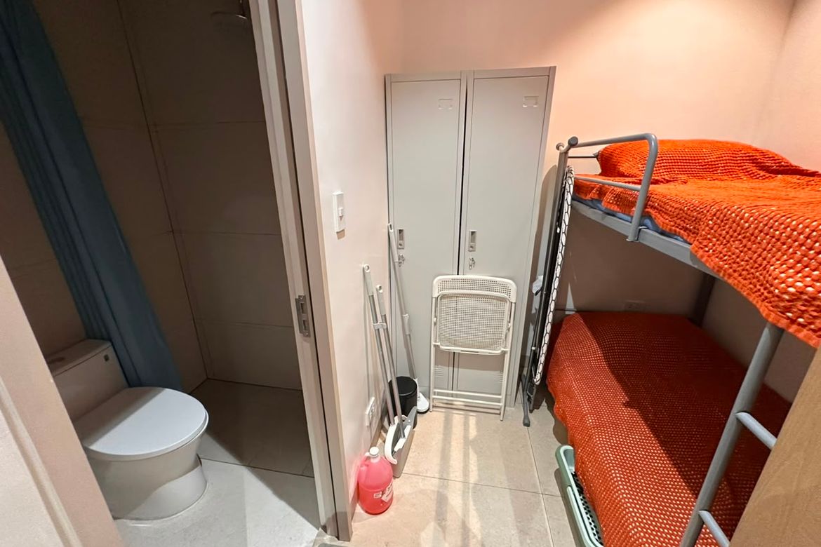 3 Bedroom House for Sale in Guadalupe Viejo, Makati City near MRT-3 Guadalupe – photo 12