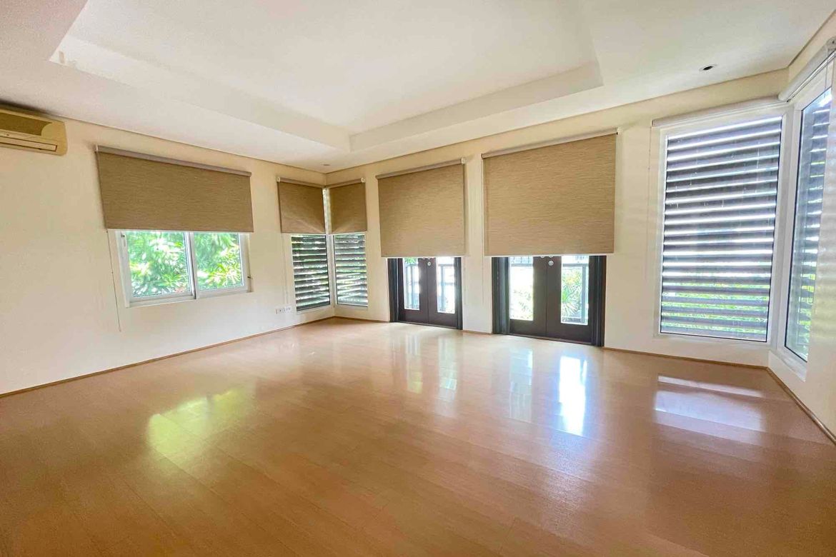 3 Bedroom House for Sale in Magallanes Village, Magallanes, Makati City near MRT-3 Magallanes – photo 11