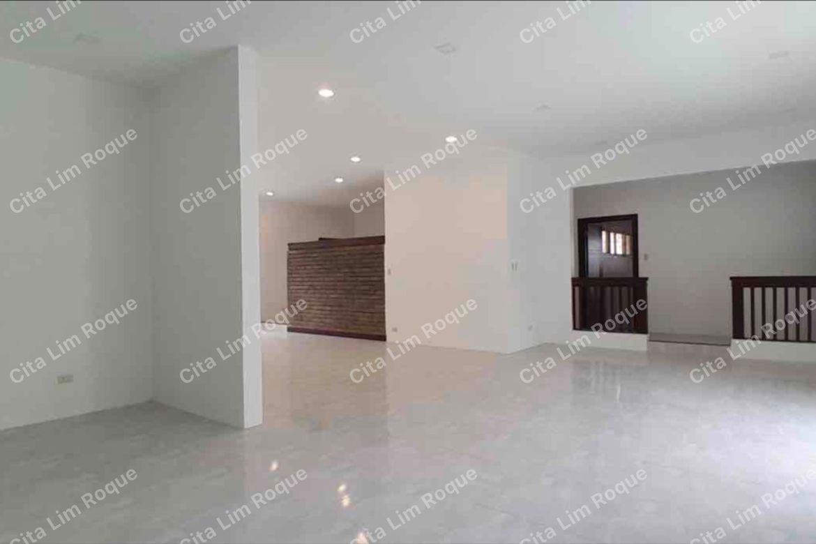 3 Bedroom House for Sale in Urdaneta Village, Urdaneta, Makati City near MRT-3 Buendia – photo 12