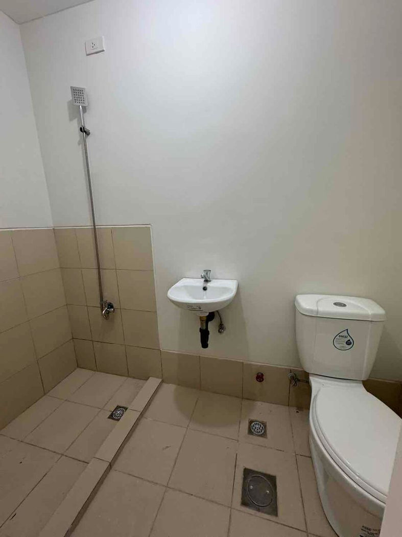 3-Bedroom Lirio Townhouse for Sale in Camarin, Caloocan, Metro Manila – photo 9