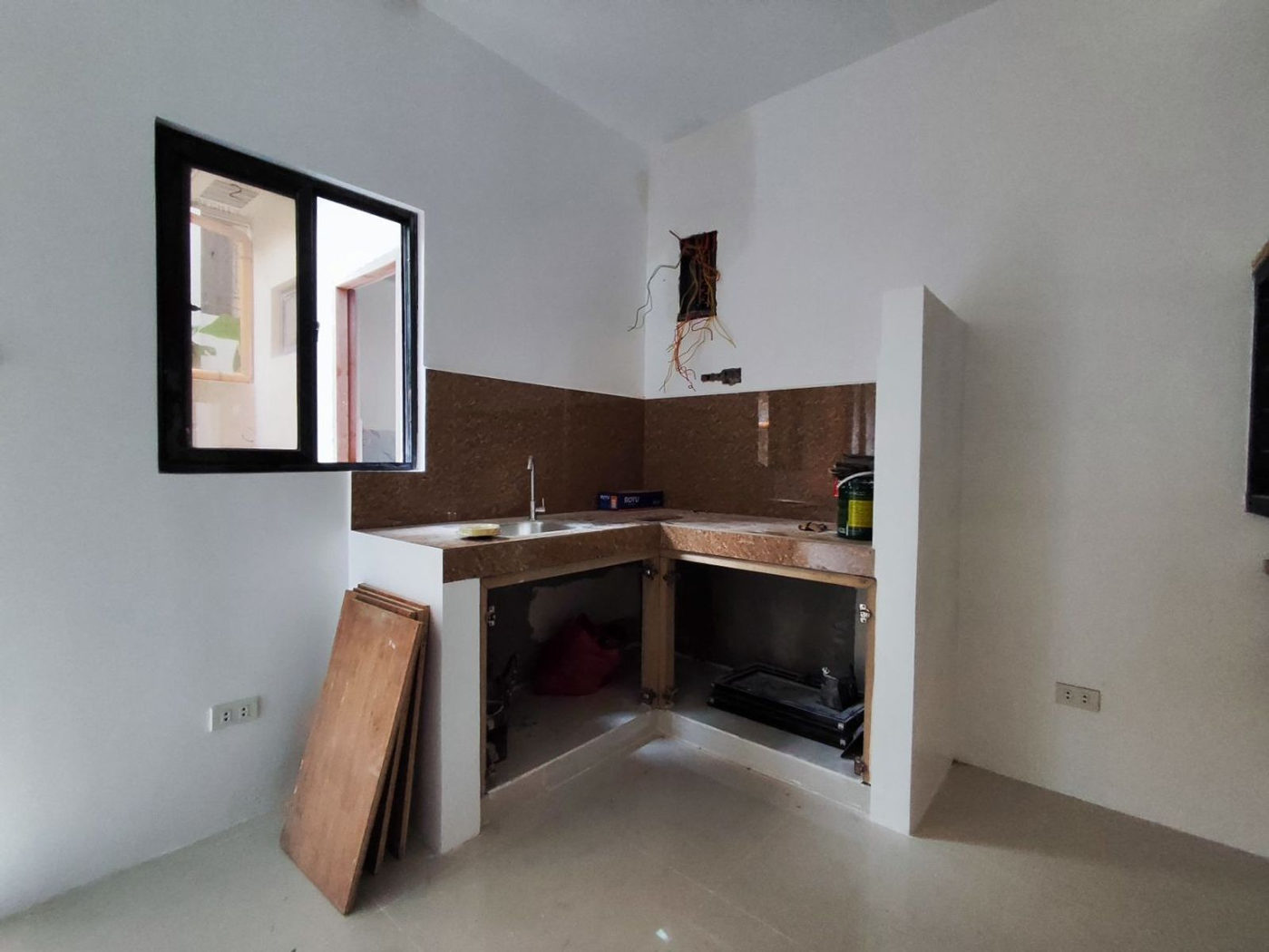 3-Bedroom Townhouse for Sale in Barangay 179, Caloocan, Metro Manila – photo 6
