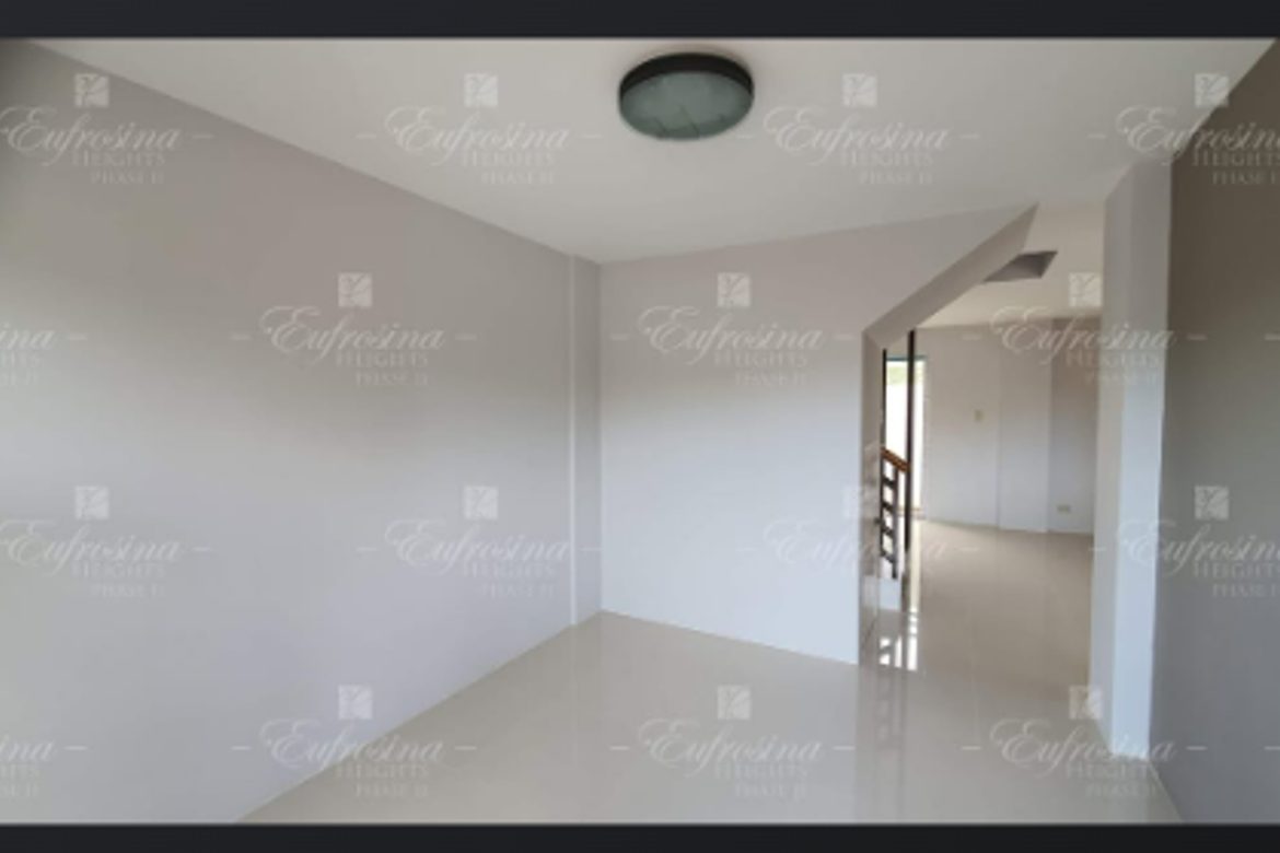 3 Bedroom Townhouse for Sale in Mameltac, San Fernando, La Union – photo 7