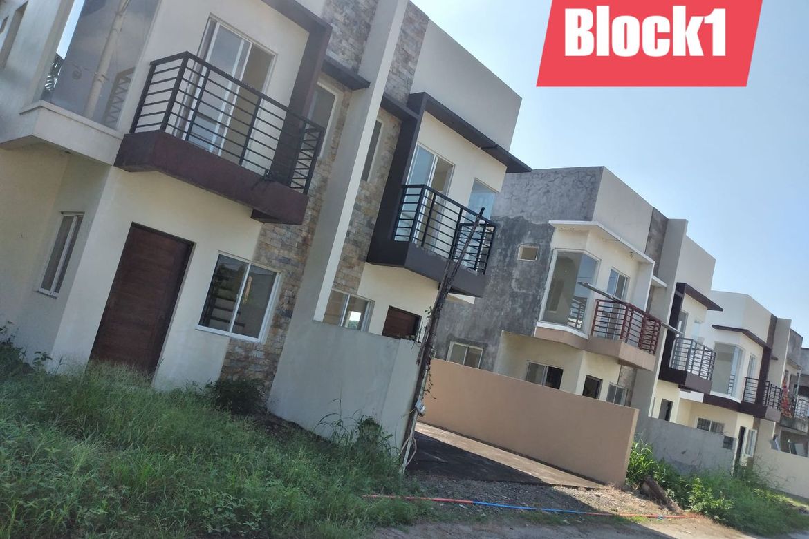 3 Bedroom Townhouse for Sale in San Isidro, Angono, Rizal