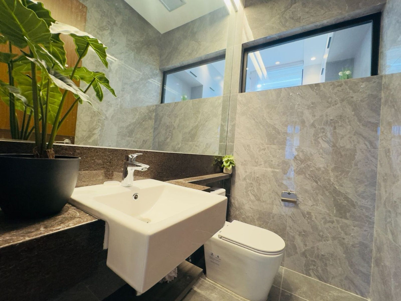 4-Bedroom E-Home Townhouse with Pool for Sale near Quezon Avenue, Santa Cruz, Quezon City – photo 20
