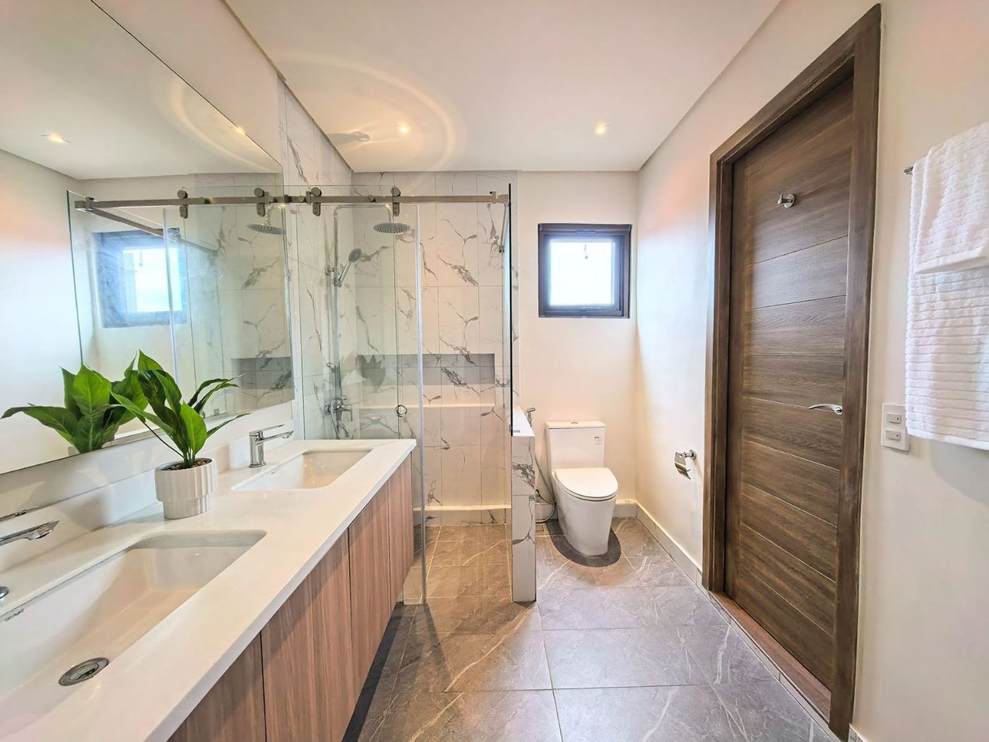 4-Bedroom End-Unit Townhouse for Sale in New Zañiga, Mandaluyong, Metro Manila – photo 35