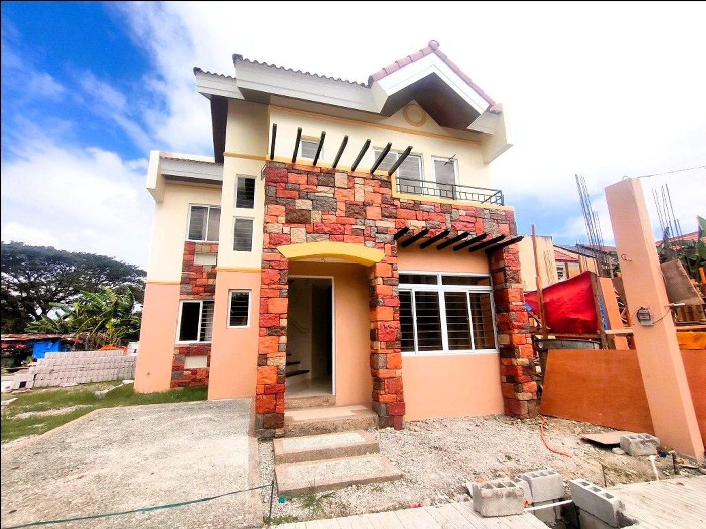 4-Bedroom House and Lot for Sale in Molino III, Bacoor, Cavite