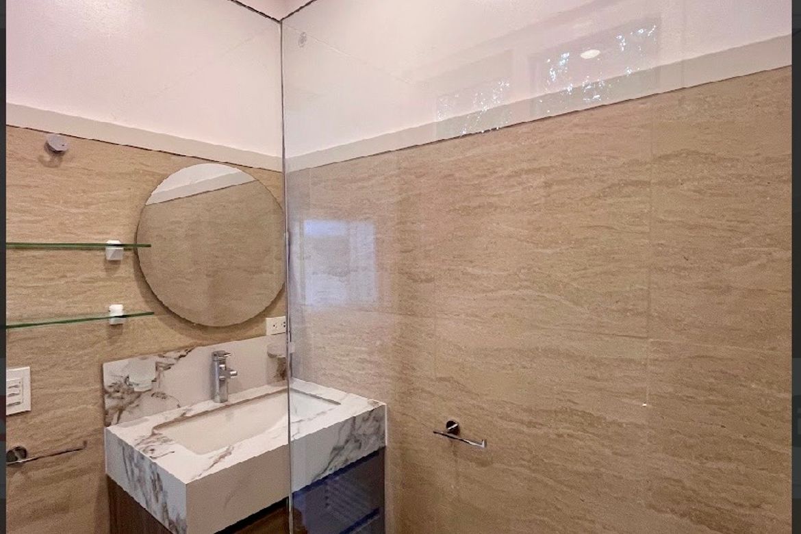 4 Bedroom House for Sale in Magallanes, Makati City near MRT-3 Magallanes – photo 15