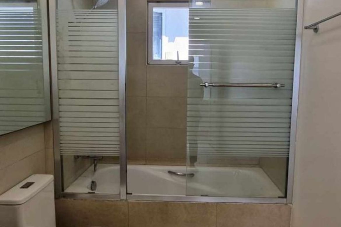 4 Bedroom House for Sale in San Lorenzo, Makati City near MRT-3 Ayala – photo 8
