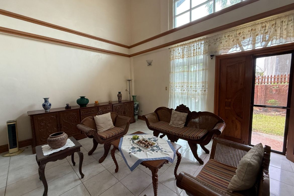 4 Bedroom House for Sale in Zone 12-A, Talisay, Negros Occidental – photo 4