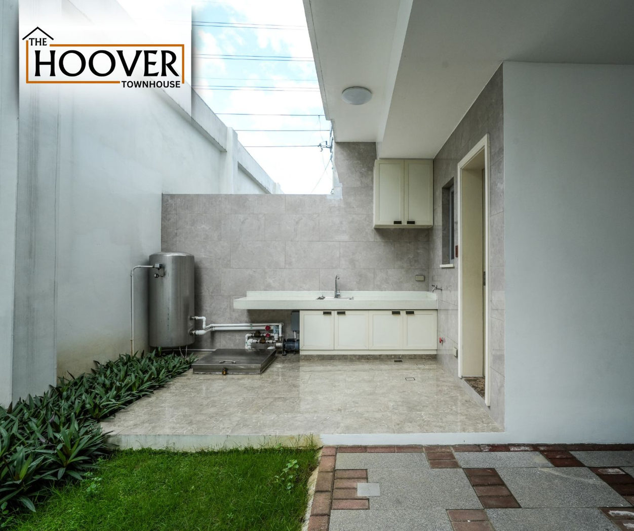 4-Bedroom Townhouse for Sale in The Hoover Townhouse, Addition Hills, San Juan, Metro Manila – photo 13