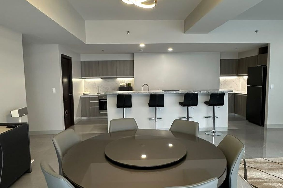 5 Bedroom Condo for Sale in Park McKinley West, BGC, Taguig – photo 5