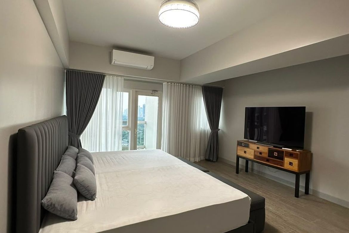 5 Bedroom Condo for Sale in Park McKinley West, BGC, Taguig – photo 9